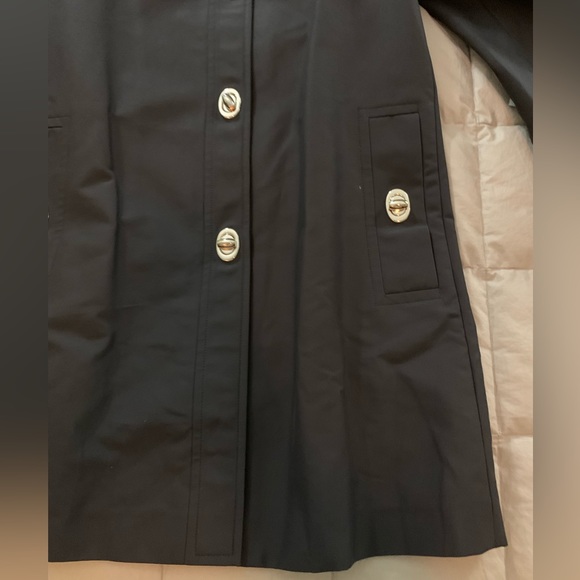 * Host Pick * Gucci Trench Coat - Picture 7 of 14